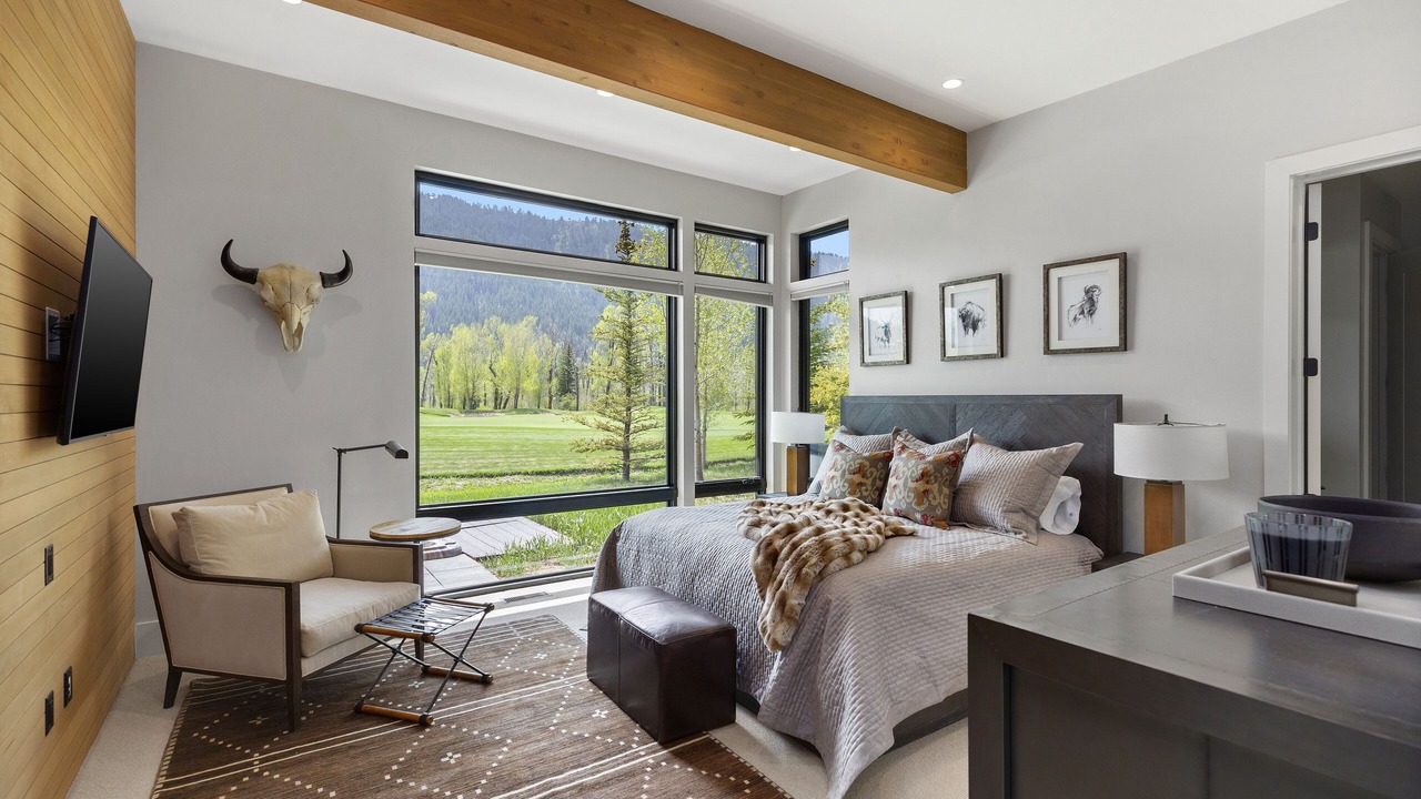 Photo of Livingroom in Hoback Junction