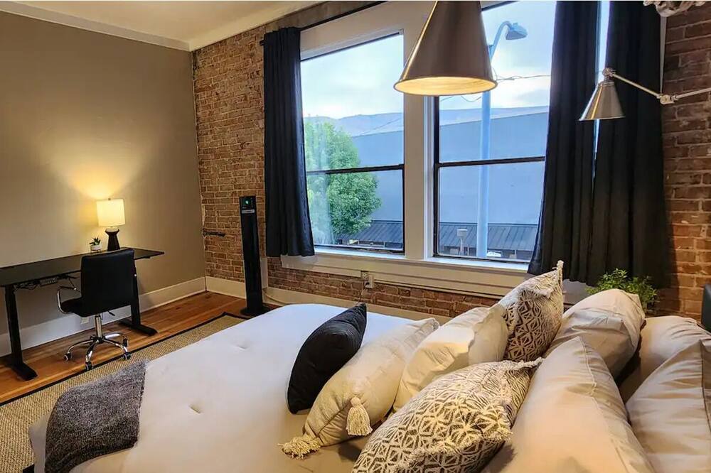 Photo of Bedroom in Lewiston