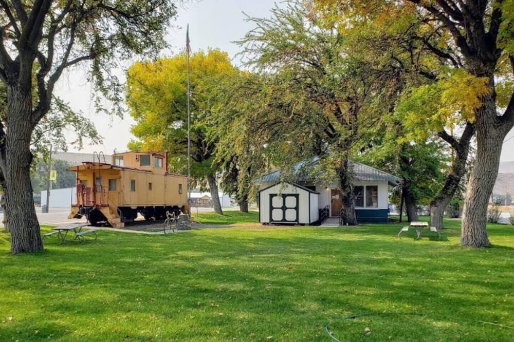 Photo of Outdoor in Huntington