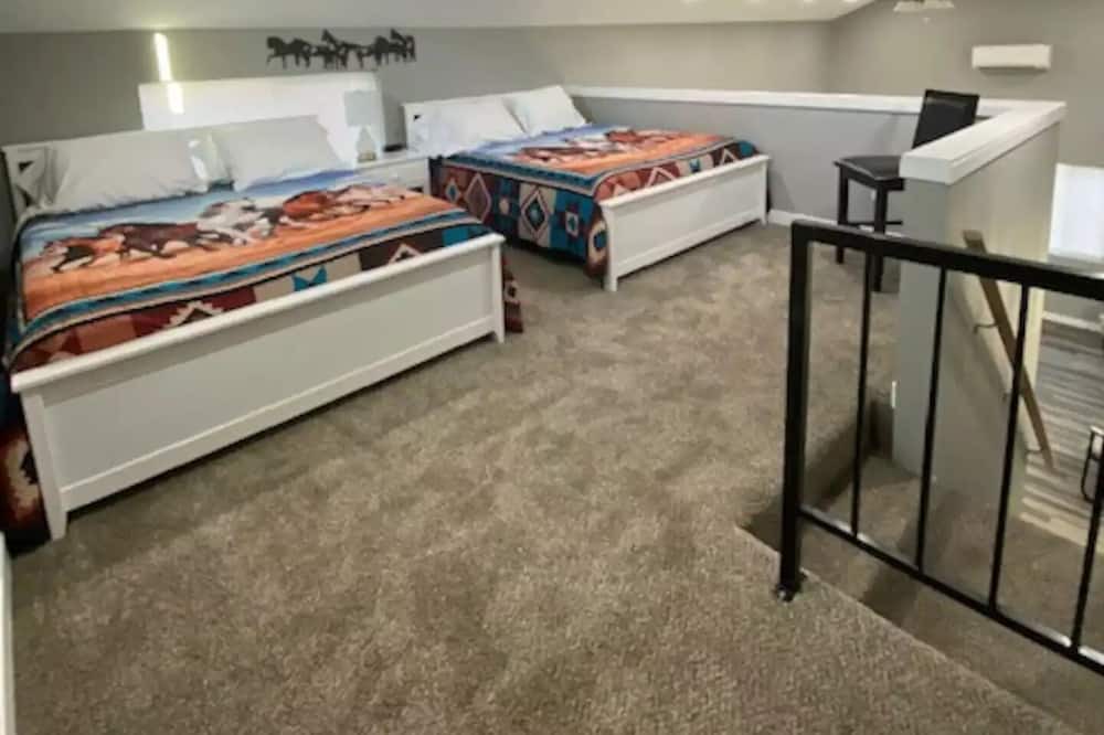 Photo of Bedroom in Huntington
