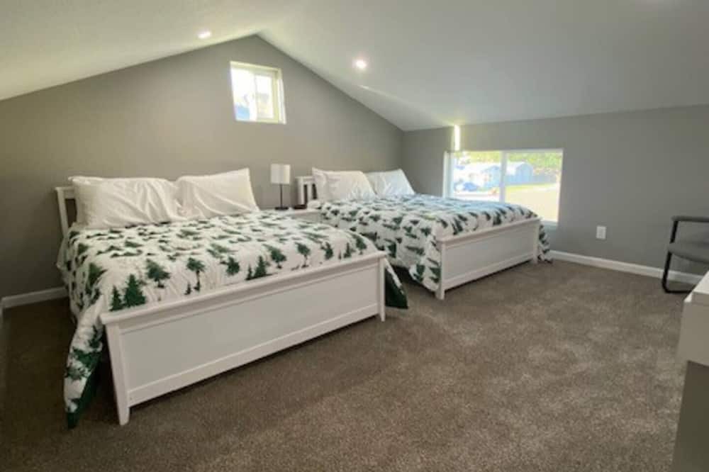 Photo of Bedroom in Huntington