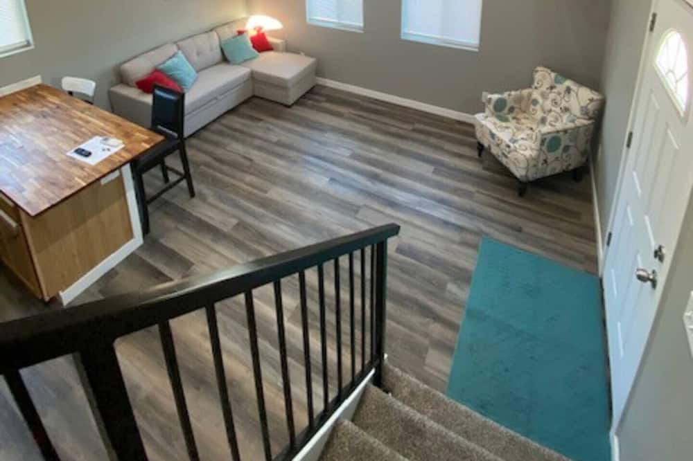 Photo of Bedroom in Huntington