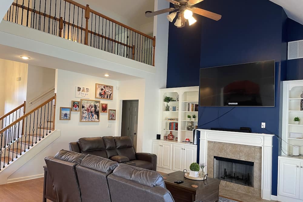 Photo of Livingroom in Marion
