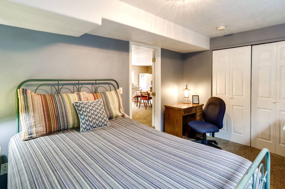 Photo of Bedroom in La Center