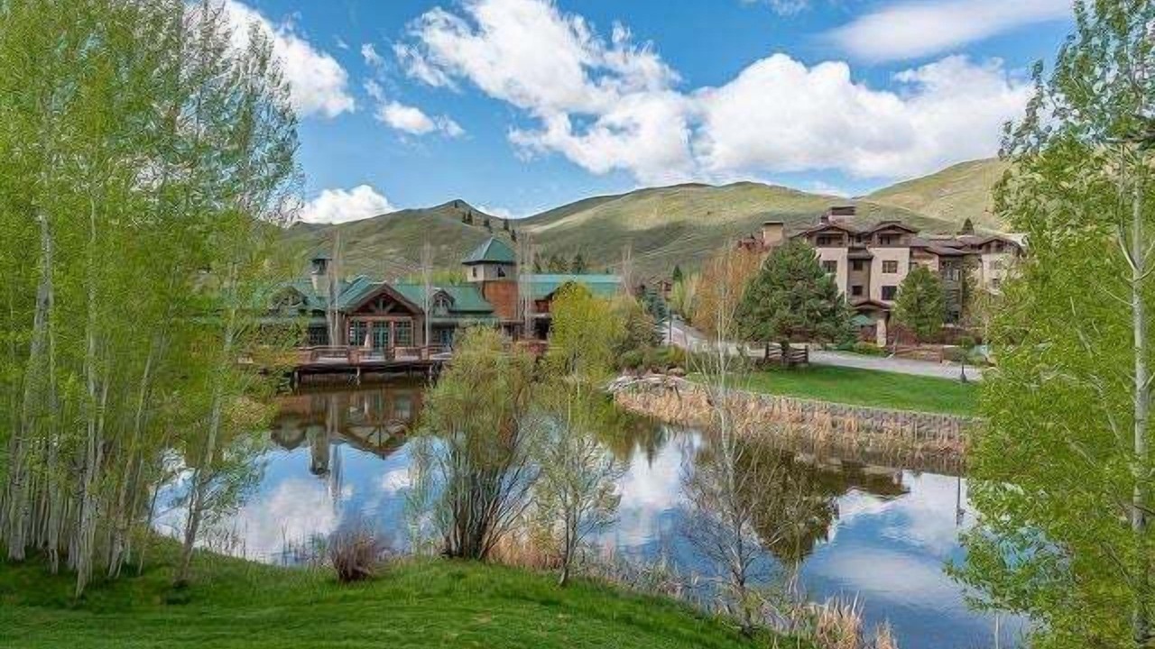 Photo of Others in Elkhorn Village