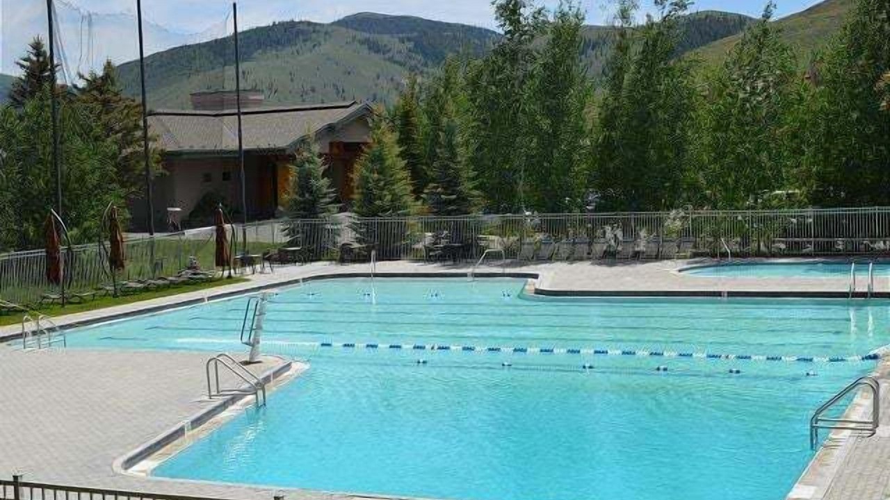 Photo of Outdoor in Elkhorn Village