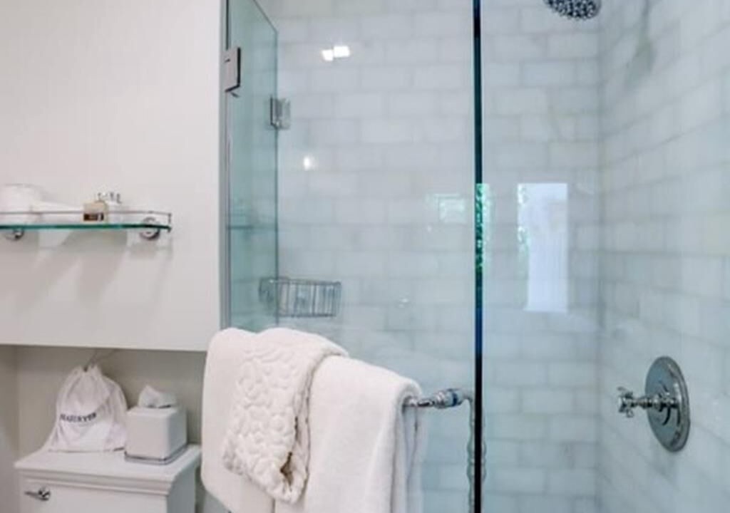 Photo of Bathroom in Irvington
