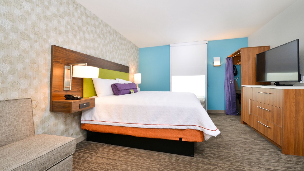 Photo of Bedroom in Dupont