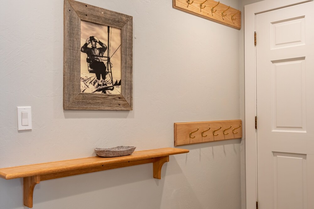 Photo of Bedroom in Warm Springs