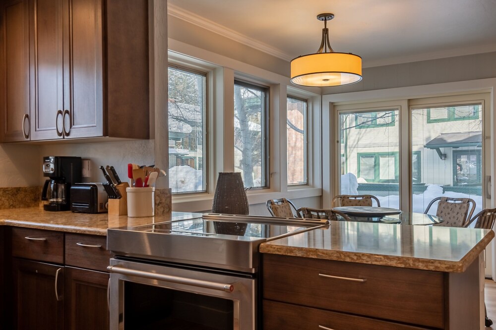 Photo of Kitchen in Warm Springs