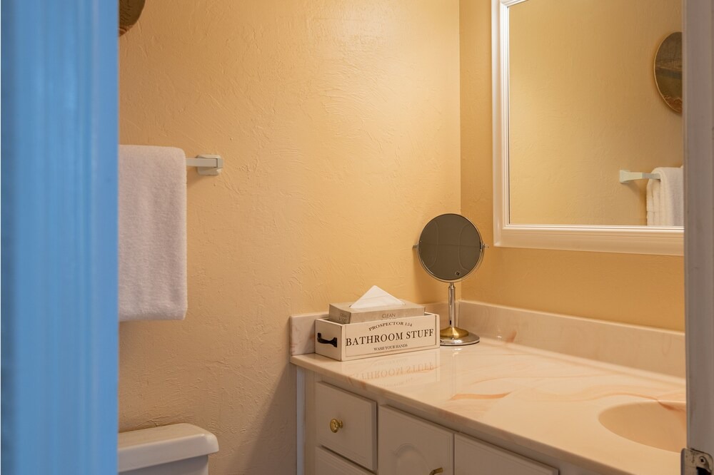Photo of Bathroom in Warm Springs