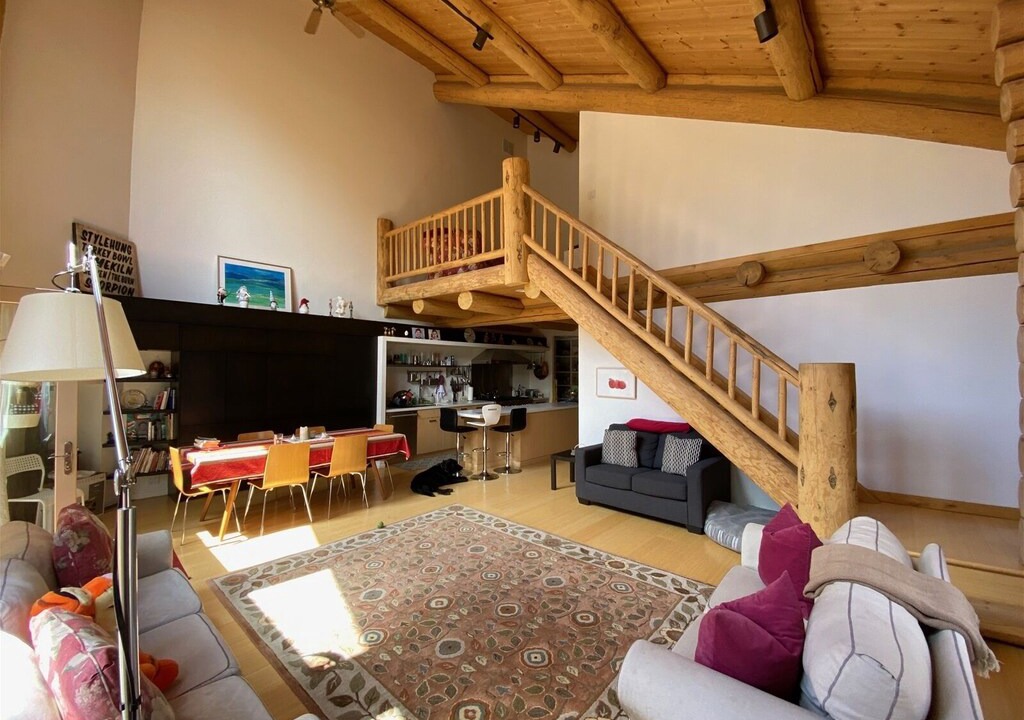 Photo of Livingroom in Warm Springs