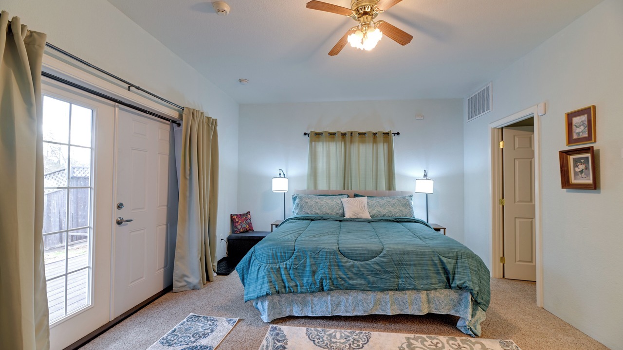 Photo of Bedroom in Grants Pass