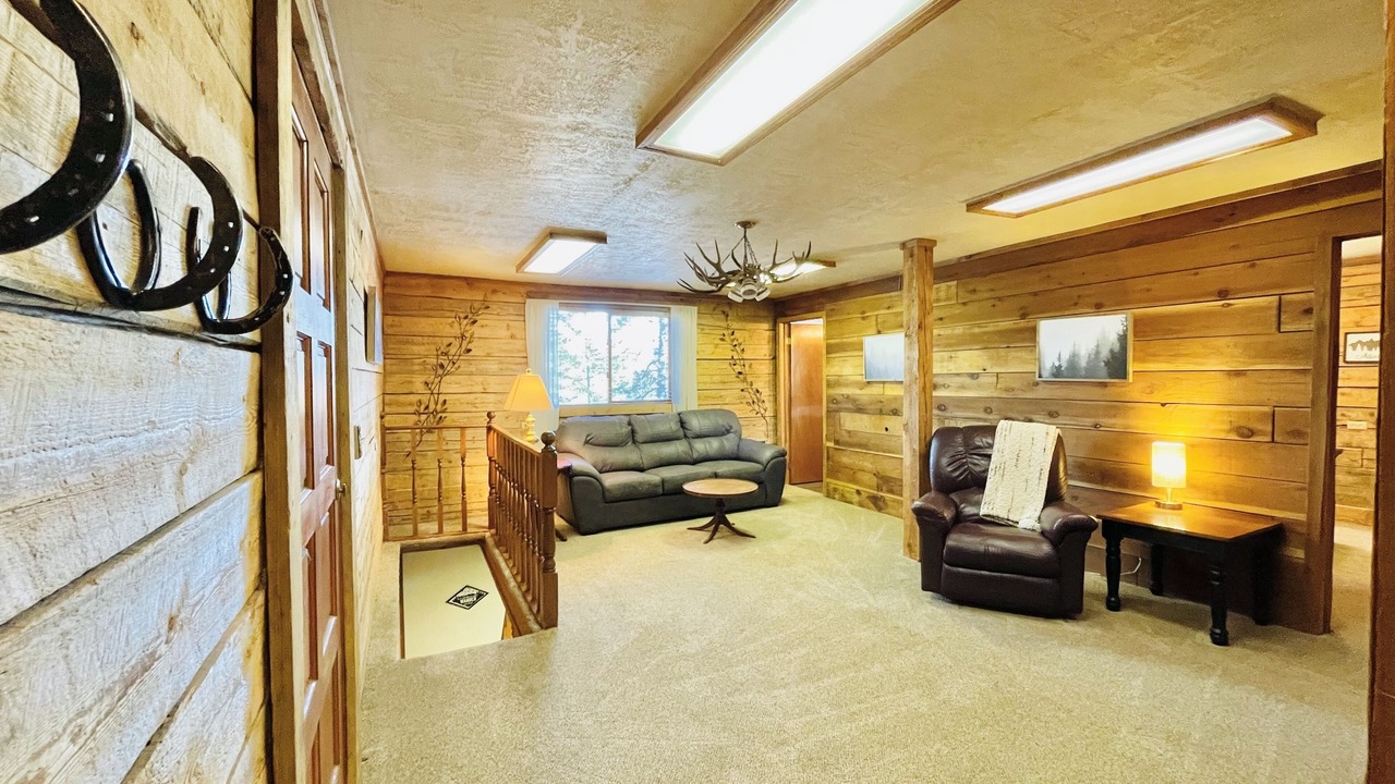 Photo of Livingroom in Garden Valley