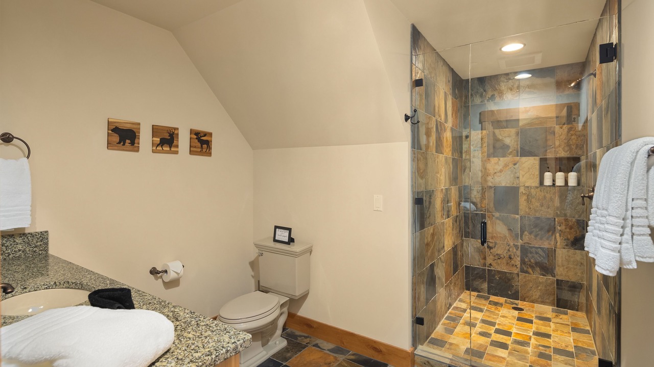 Photo of Bathroom in Cle Elum