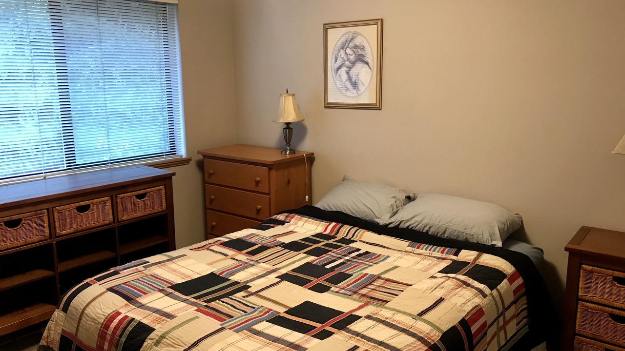 Photo of Bedroom in Fircrest