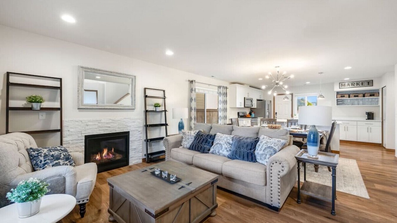 Photo of Livingroom in Central Tacoma
