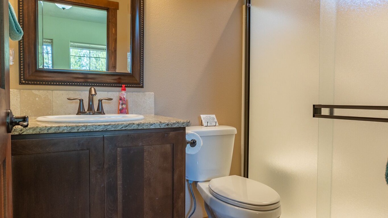Photo of Bathroom in Cascade