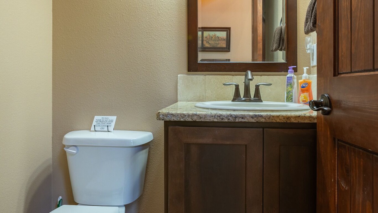 Photo of Bathroom in Cascade