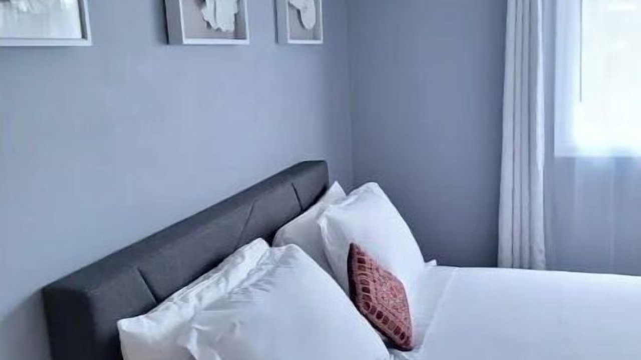 Photo of Bedroom in SeaTac