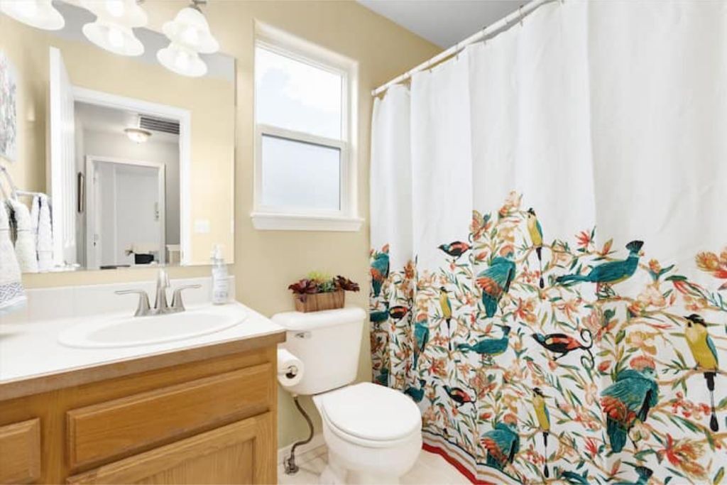 Photo of Bathroom in Eagle