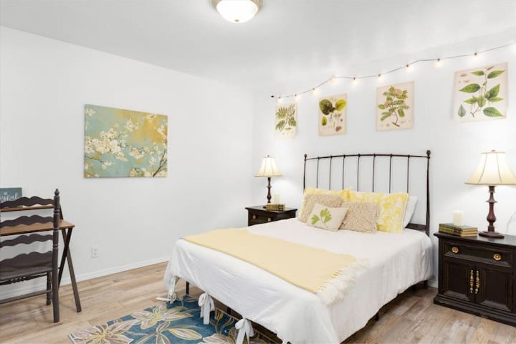 Photo of Bedroom in Eagle