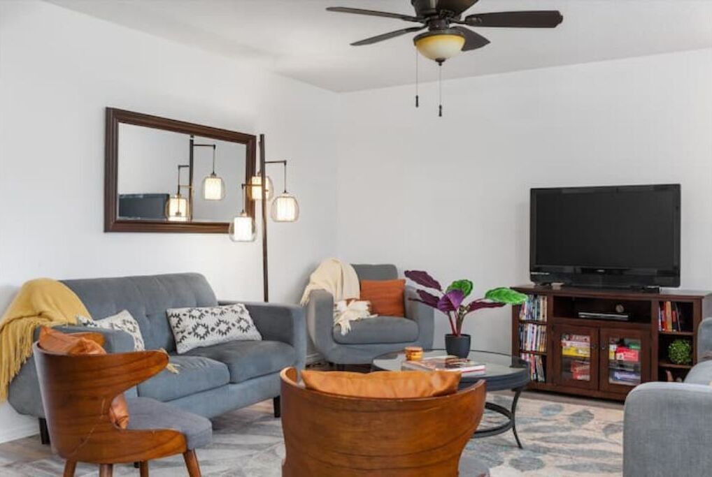 Photo of Livingroom in Eagle