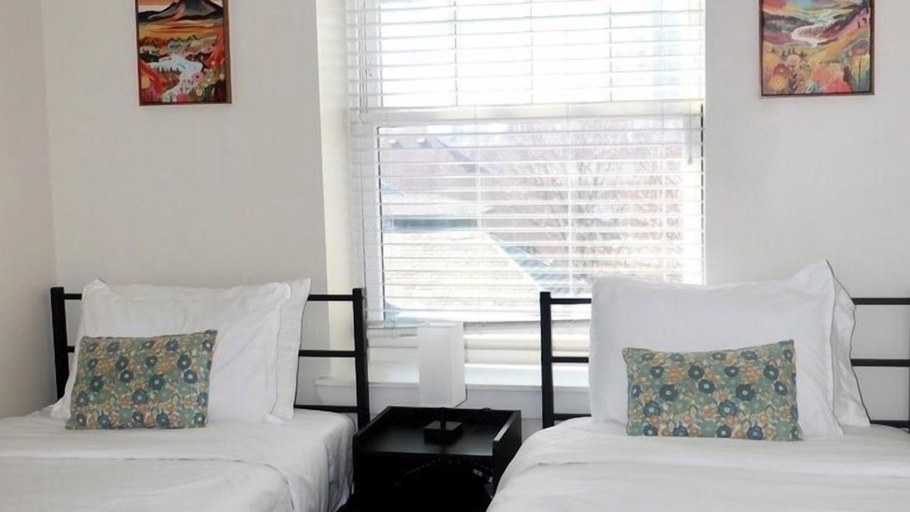 Photo of Bedroom in Midtown