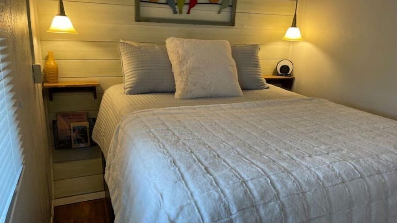 Photo of Bedroom in Huntington
