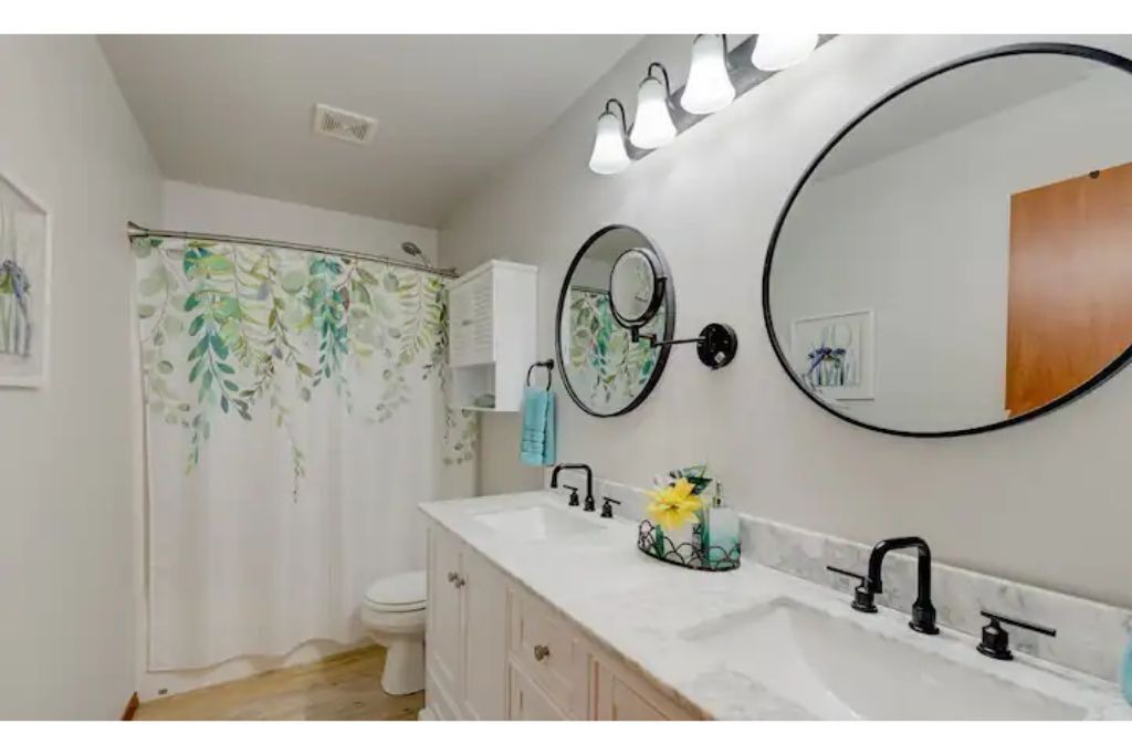 Photo of Bathroom in Wenatchee