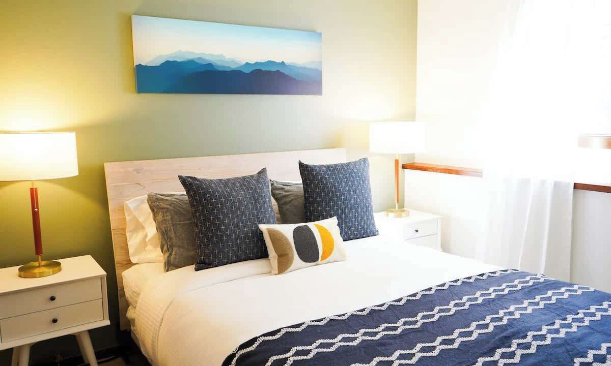 Photo of Bedroom in Glacier