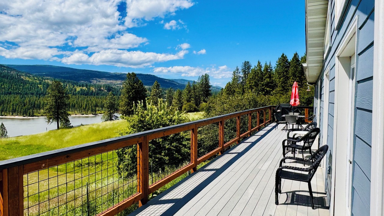 Photo of Patio Balcony in Kettle Falls