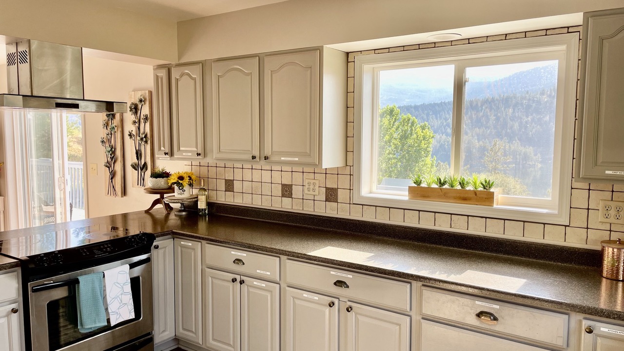 Photo of Kitchen in Kettle Falls