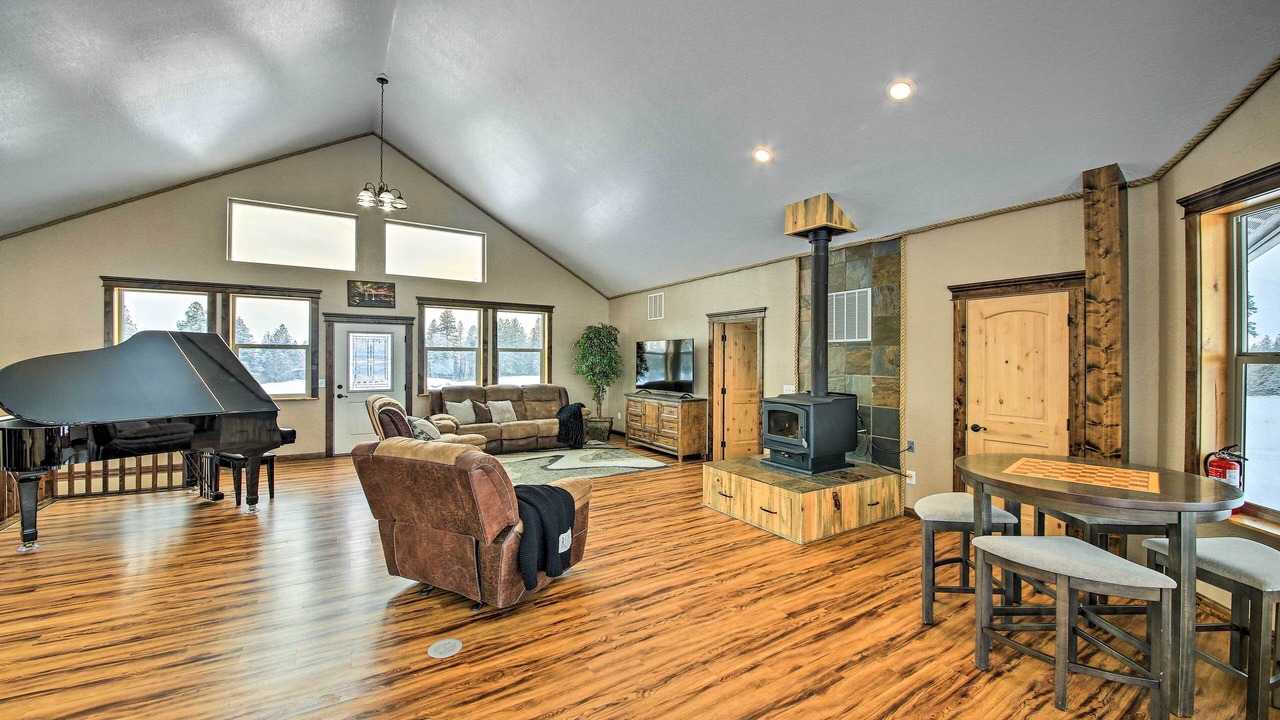 Photo of Livingroom in Bonners Ferry