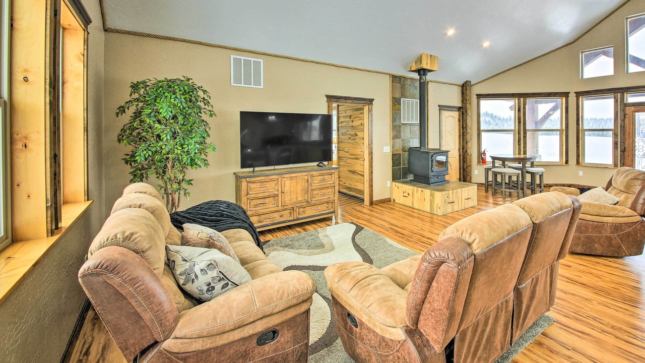 Photo of Livingroom in Bonners Ferry