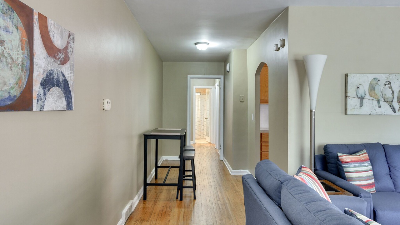 Photo of Livingroom in Dundee-Happy Hollow Historic District