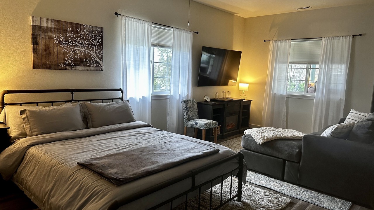 Photo of Bedroom in Aberdeen