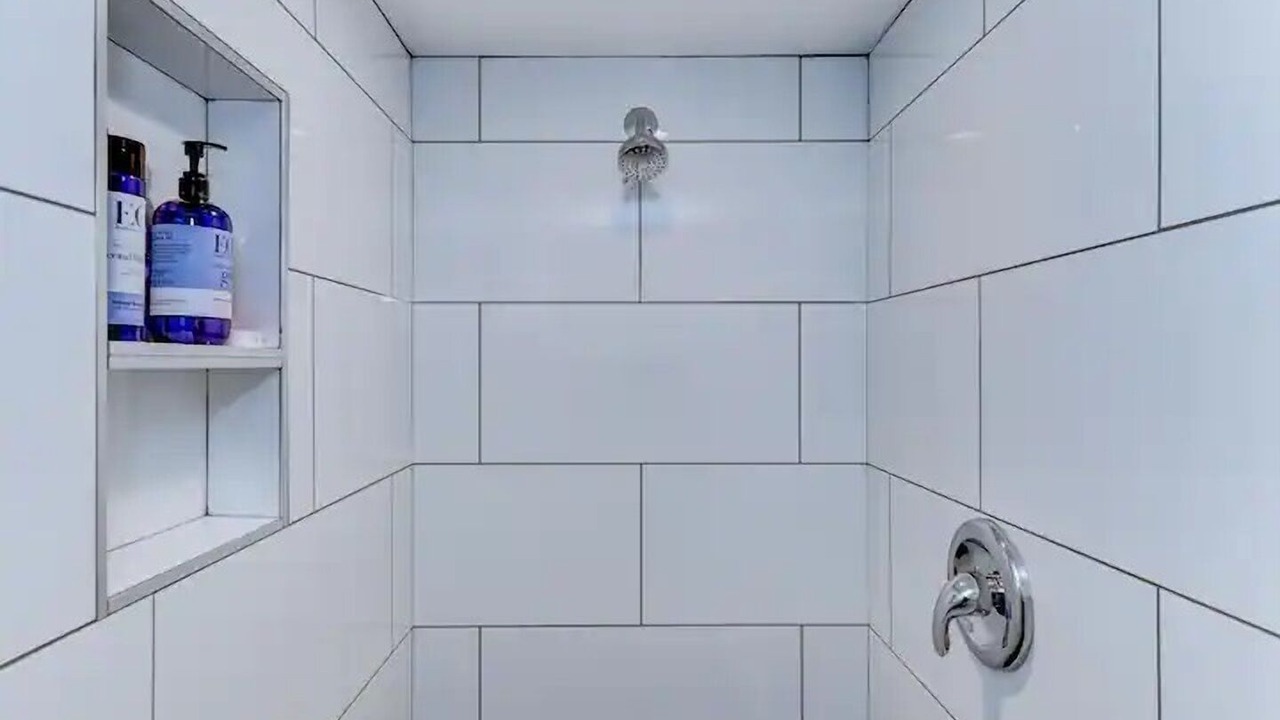 Photo of Bathroom in Veterans Park