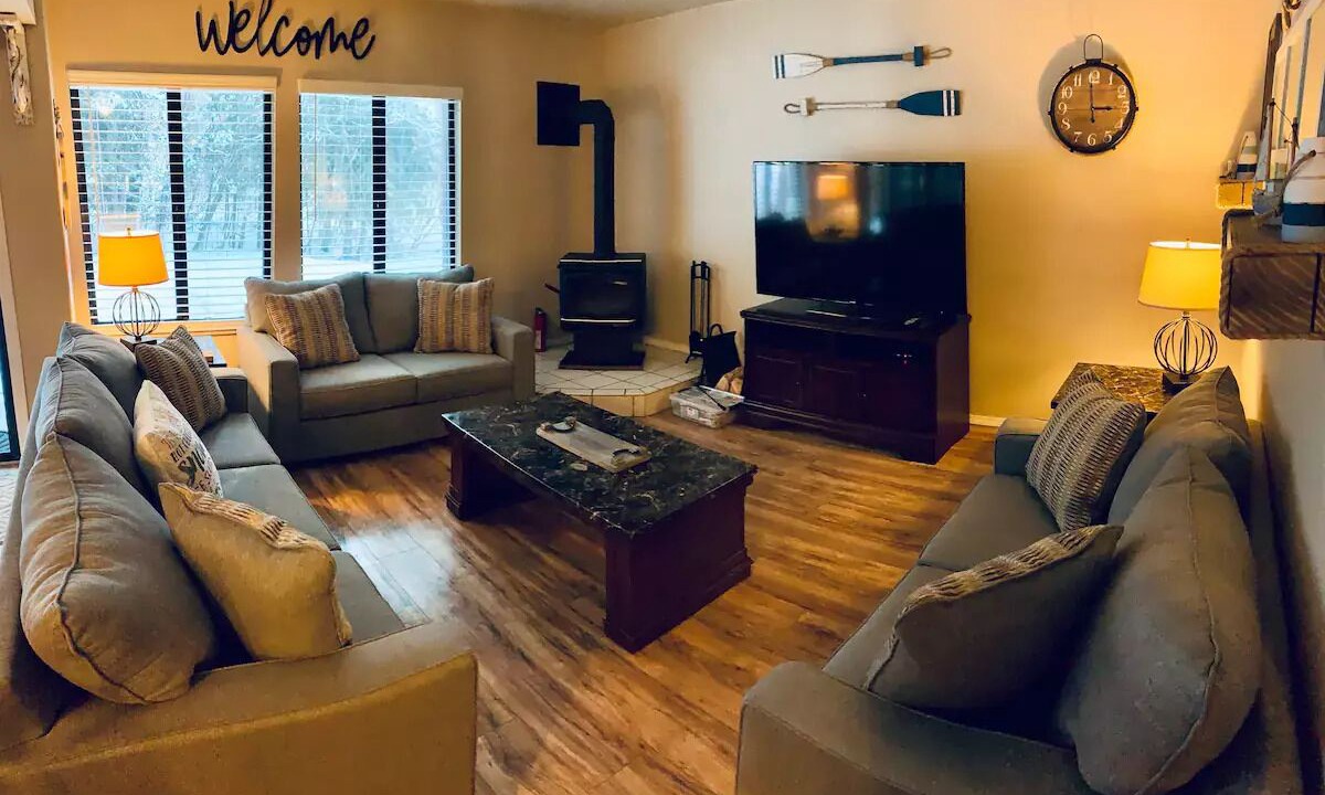 Photo of Livingroom in McCall