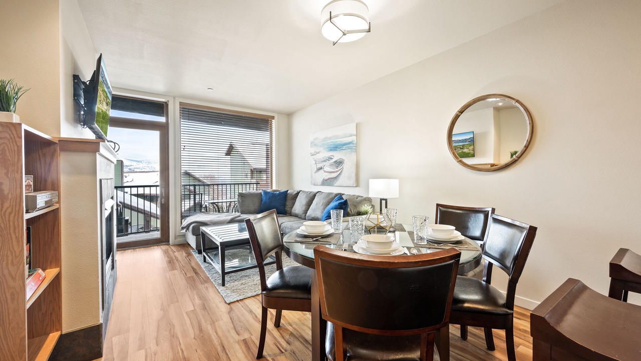 Photo of Livingroom in Chelan