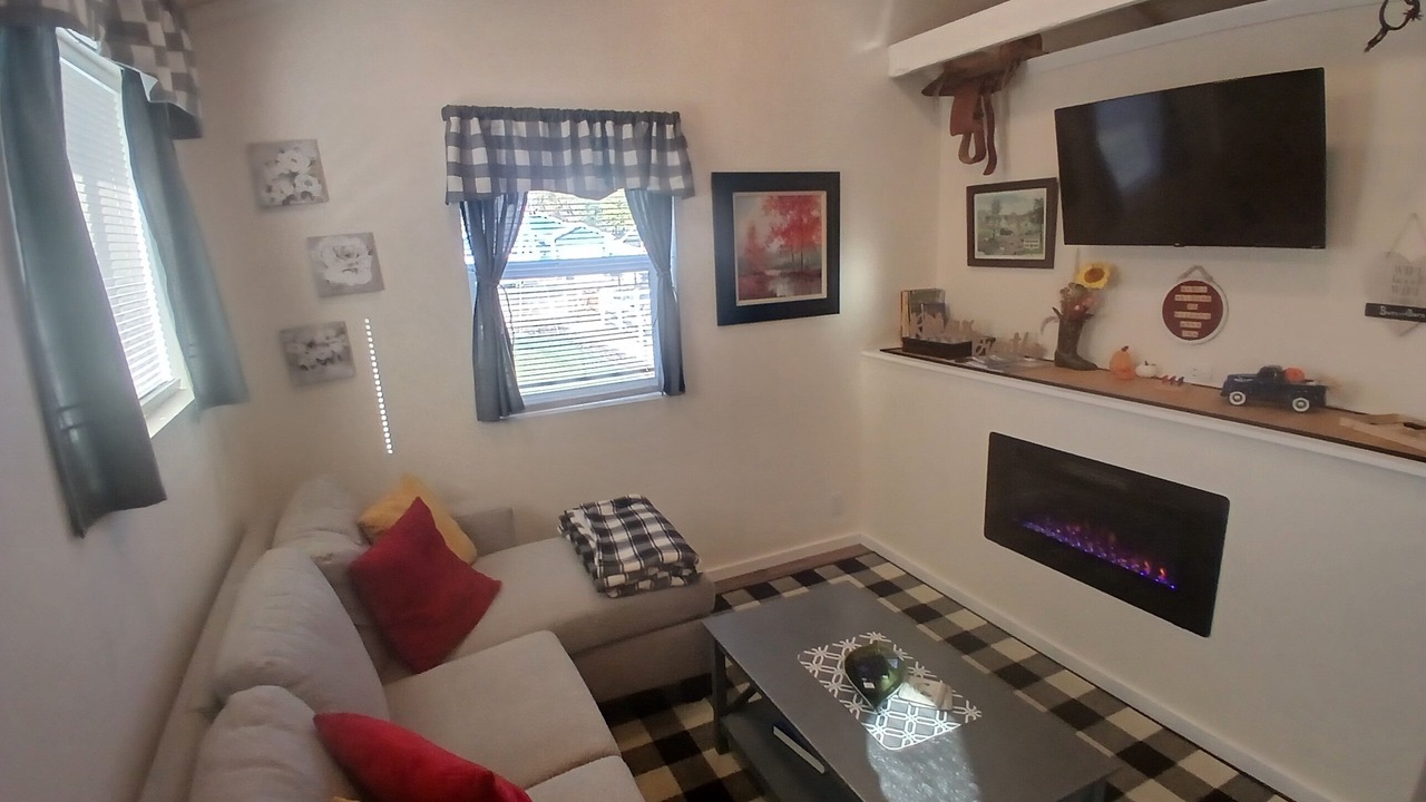Photo of Livingroom in Nampa