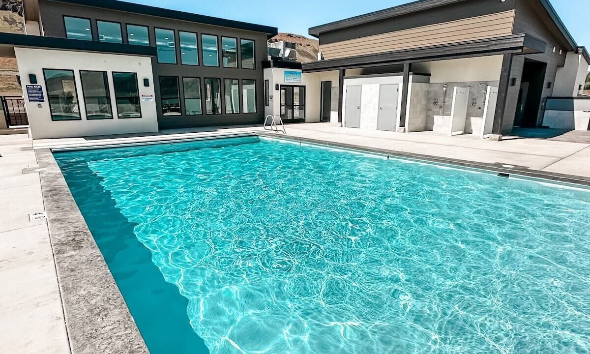 Photo of Outdoor in Sunland Estates