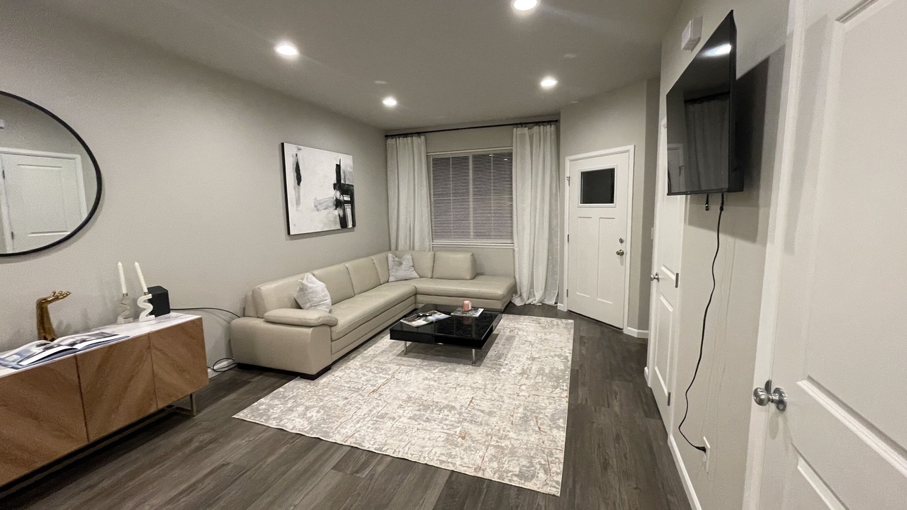 Photo of Livingroom in Midland