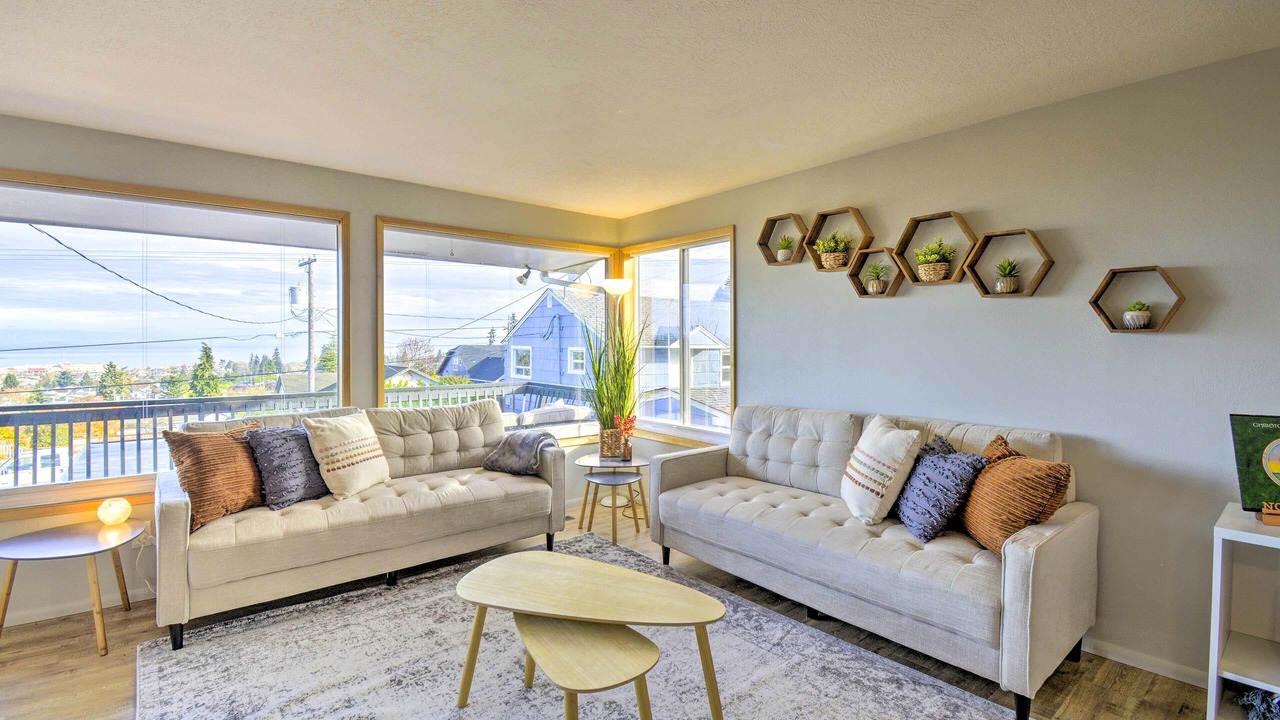 Photo of Livingroom in Port Angeles