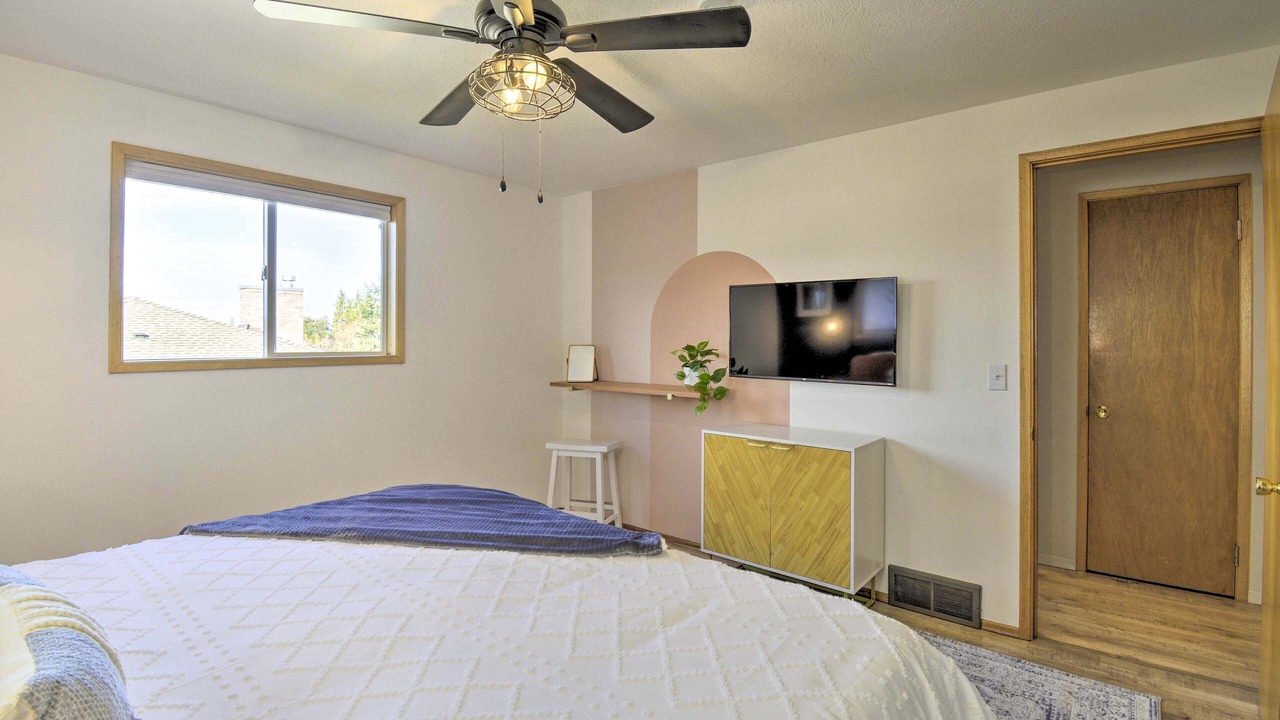 Photo of Bedroom in Port Angeles