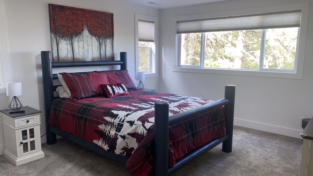 Photo of Bedroom in Cascade
