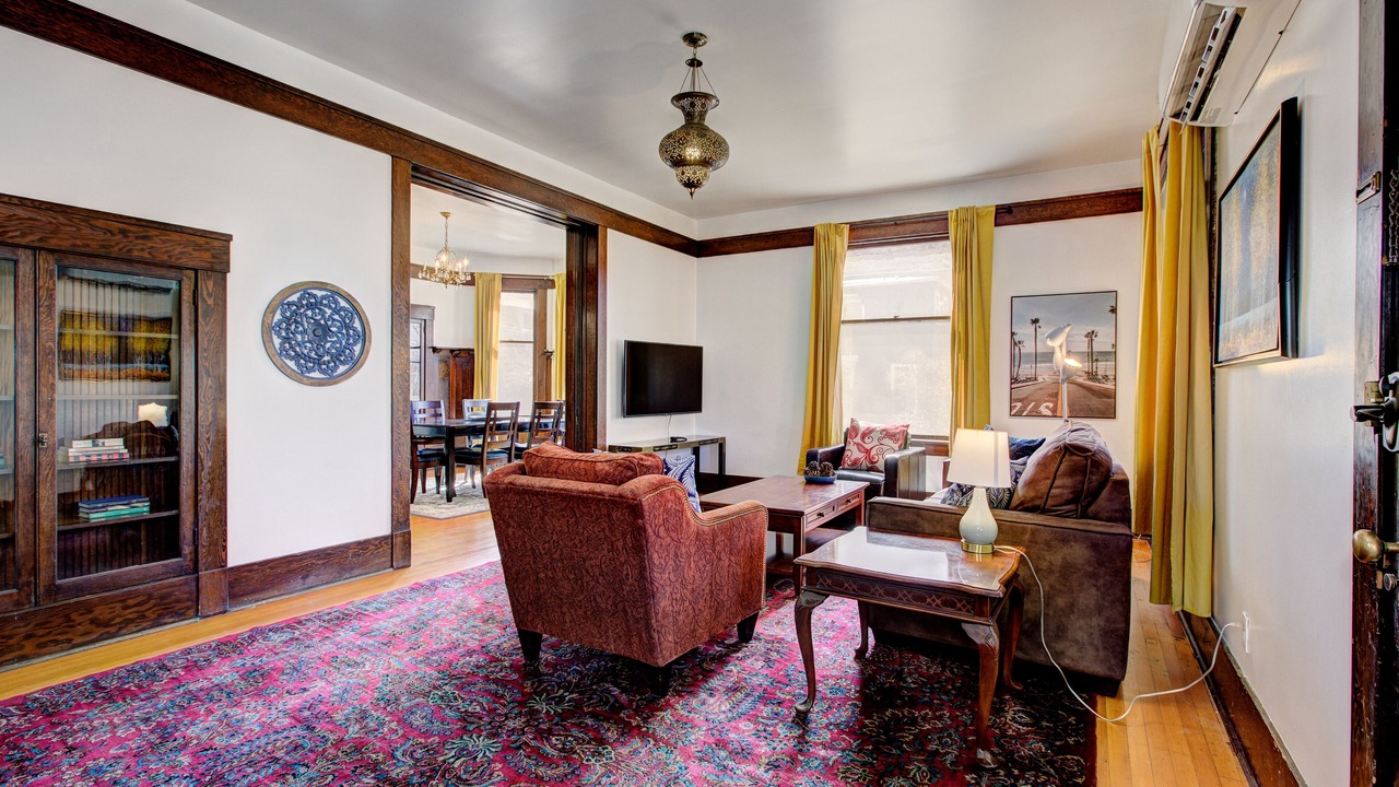 Photo of Livingroom in North End