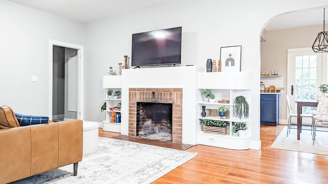 Photo of Livingroom in Albany