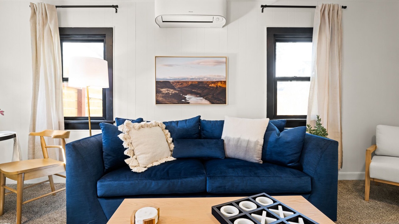 Photo of Livingroom in North End