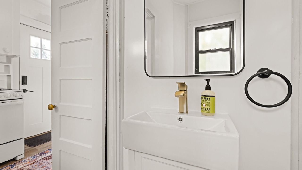 Photo of Bathroom in North End